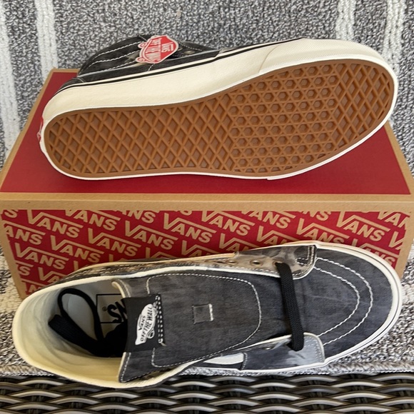 Vans “ Sk8-Hi Tapered Denim Destroy Black Marshmallow WMNS - Picture 5 of 16